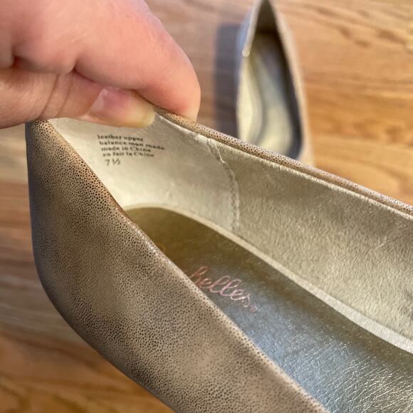 New Seychelles Anthropologie pointed toe flats gold metallic size 7.5 - Picture 9 of 10